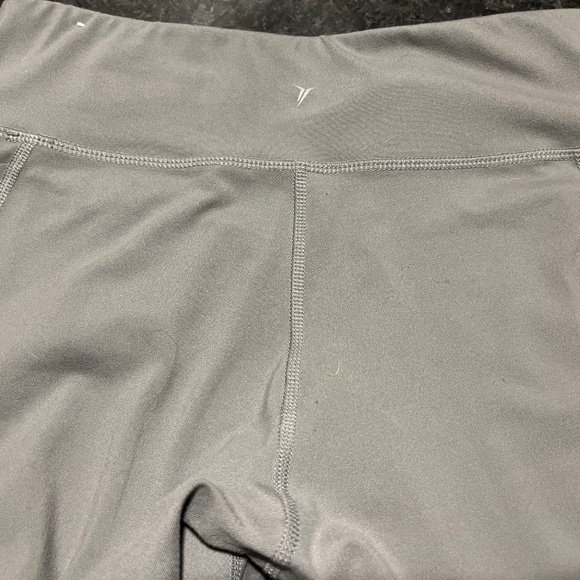 Yoga pants - Picture 2 of 2